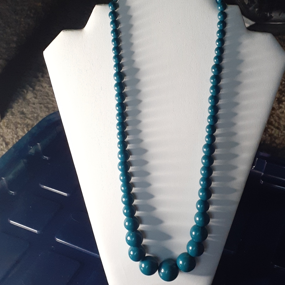 Teal Beaded Necklace